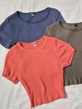 UNIQLO - Ribbed Cropped Shirts